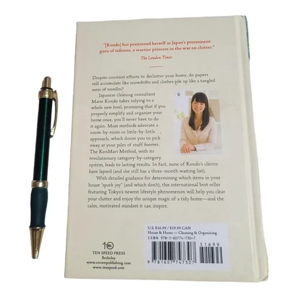 The Life - Changing  Magic of Tiding Up by Marie Kondo - Picture 2 of 9